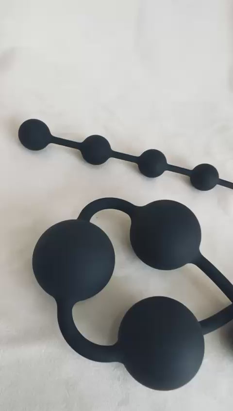 Levelz Silicone Round Anal Balls - XXL - 60mm